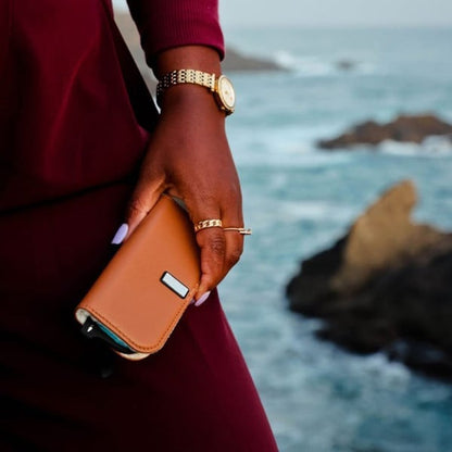 The Artora - A Sleek & Sophisticated Glasses Case